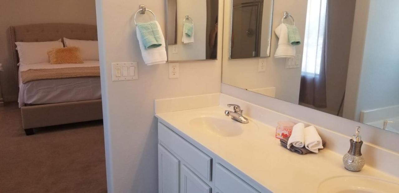 Phoenix Comfort Home Bnb Exteriör bild