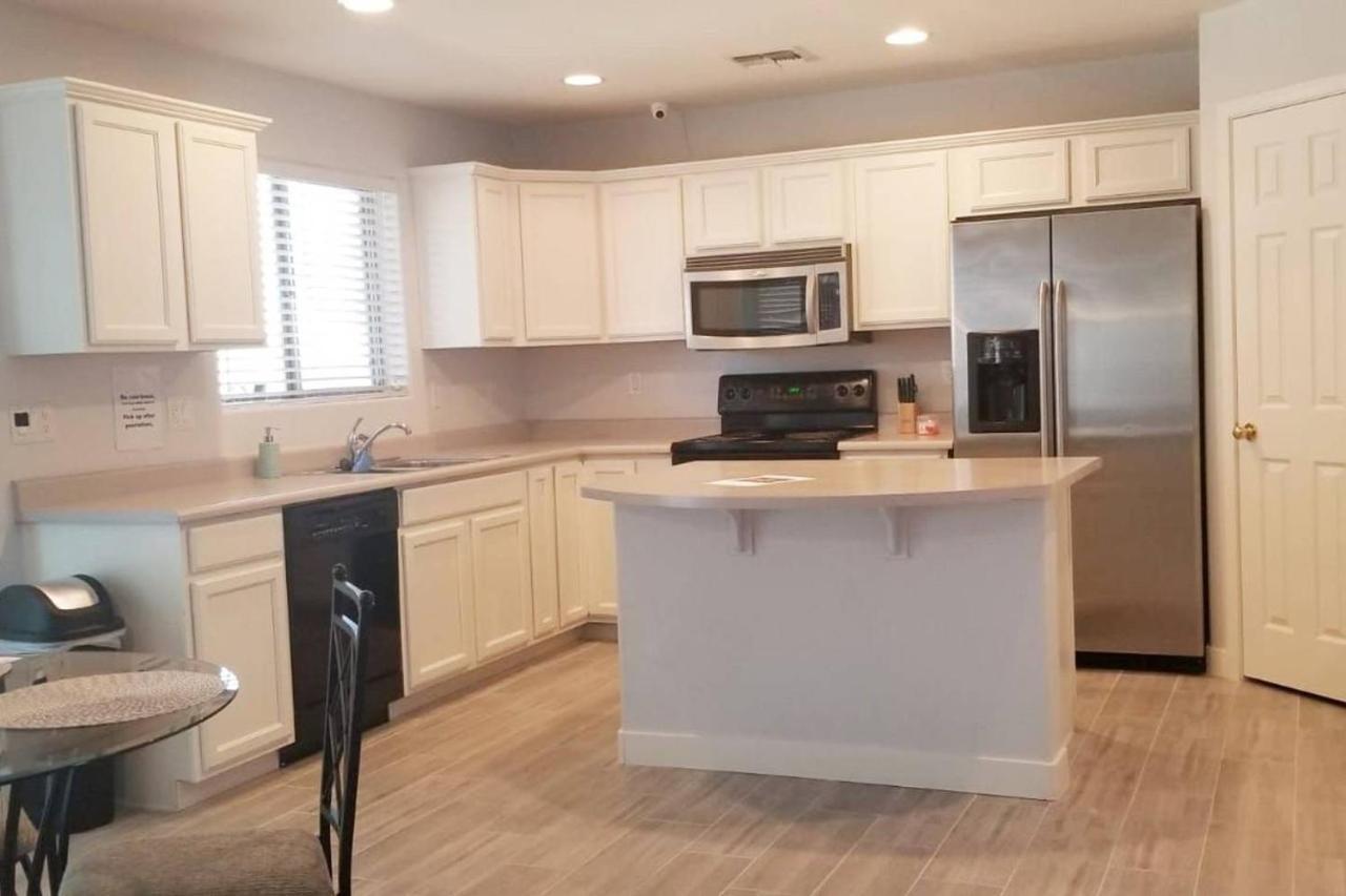 Phoenix Comfort Home Bnb Exteriör bild